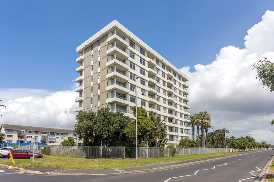 3 Bedroom Property for Sale in Milnerton Western Cape